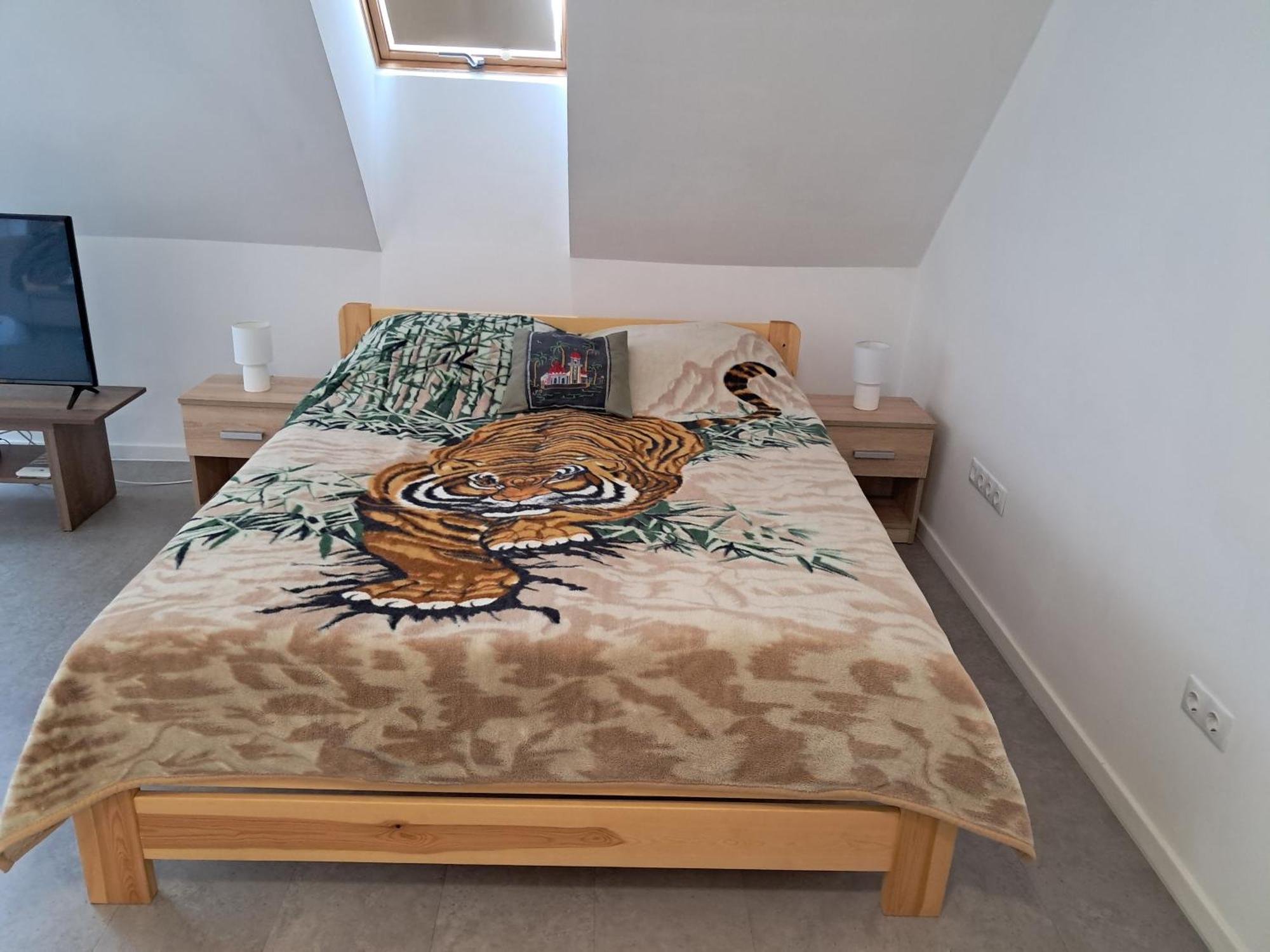 Atkacs Home Gyor Ngoại thất bức ảnh