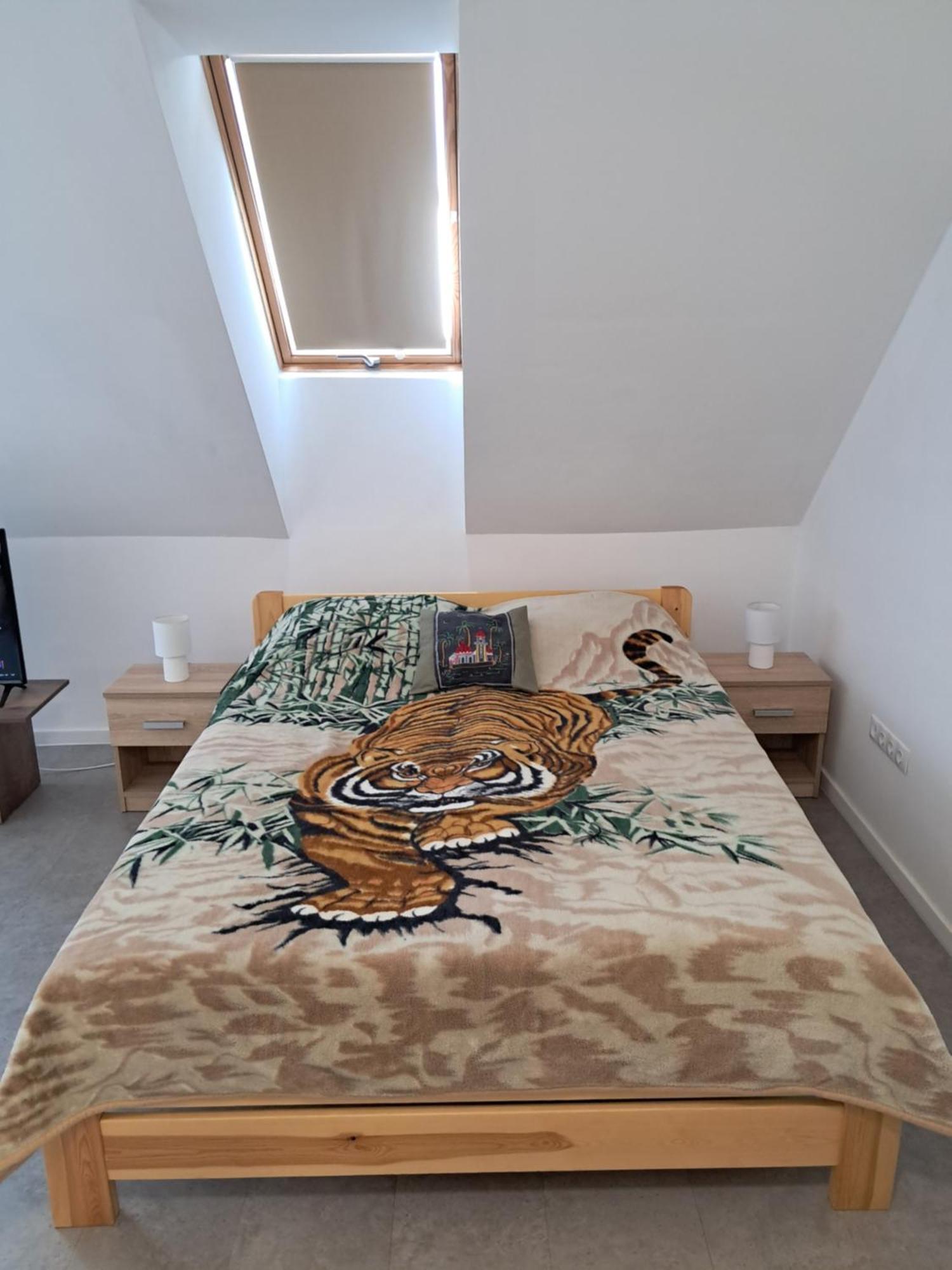 Atkacs Home Gyor Ngoại thất bức ảnh